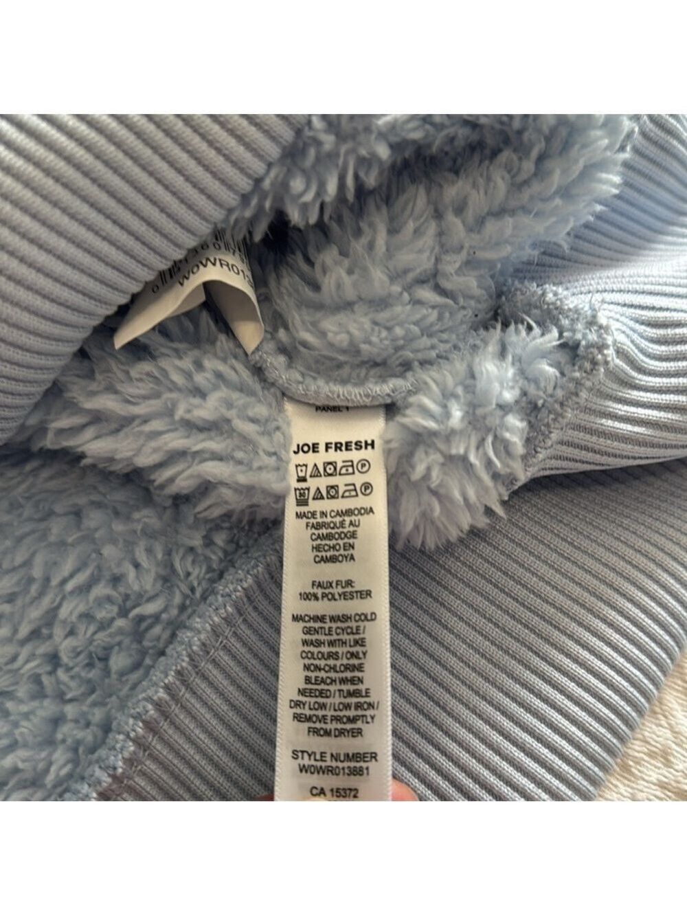 Joe Fresh Light Blue Oversized Teddy Quarter Zip Sweater Size Medium - Picture 4 of 6